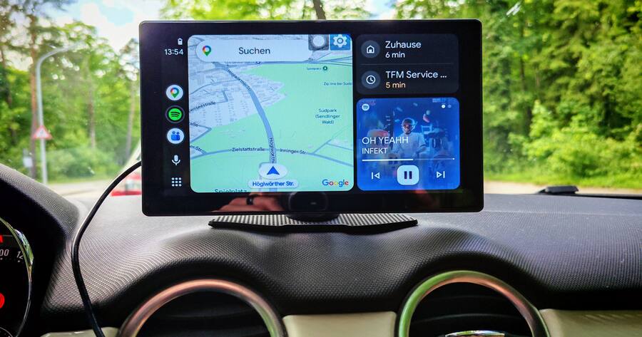 Lamtto RC30 im Test: Display rüstet Carplay und Android Auto nach
