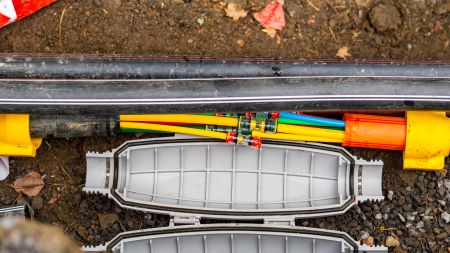 Gigabit-Absichtserklärung: Bund und Branche legen Kennzahlen zum Netzausbau fest